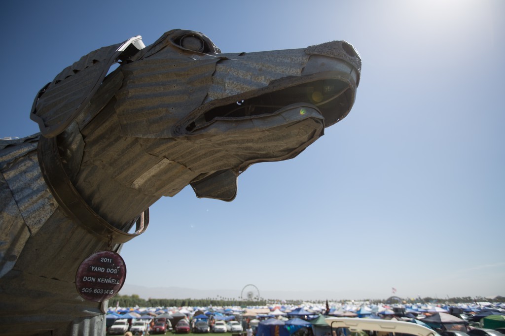 Yard Dog by Don Kennell at Coachella 2014